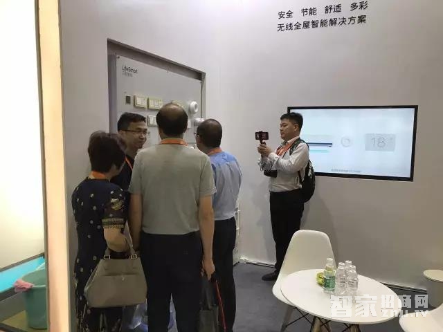 LifeSmart携智能体验屋全新亮相中国(广州)建博会